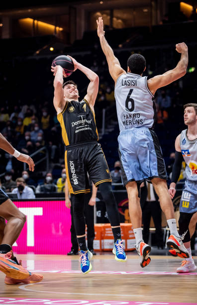 他不仅是球 他不仅是球