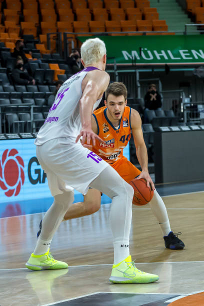 厚的阵容 厚的阵容