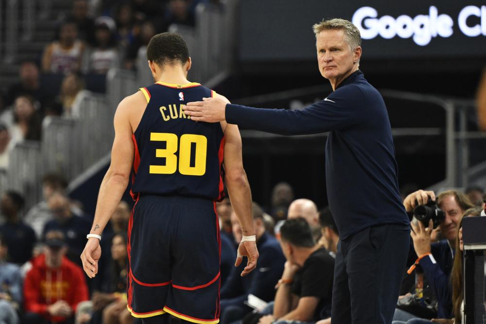 六位球员成 六位球员成