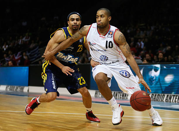 赛季的阵容 赛季的阵容